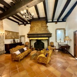 Maison du Roy / Royal Chambers, hotel u gradu Saint-Antonin
