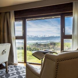 Puebloastur Eco Resort Hotel & Spa Gran Lujo, מלון בCofiño