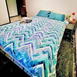 Affotable Relocation FIFO Long Term Queen Bedroom Near City Fremantle Sawn River, hotel in Perth