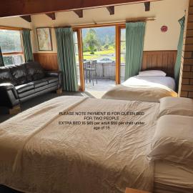 Surf, Play and Stay