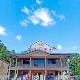 RedDoorz @ Garcia Hernandez Bohol, hótel í Garcia Hernandez