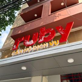 Ruby Căn hộ Dịch vụ Khách sạn, готель у місті Ga Phú Văn