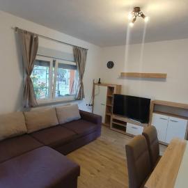 Apartman Ena terasa&parking