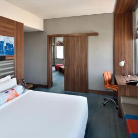 Aloft by Marriott Riyadh، فندق في الرياض