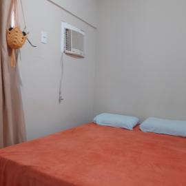 Quarto cama Casal, Vista para o mar, próximo a FMO, Centro Histórico, shopping Patteo - AR CONDICIONADO
