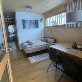 Apartment Waldblick, hotel in Mellau