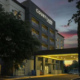 Courtyard Monterrey Airport, hotel a Monterrey