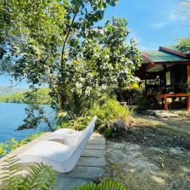Mangrove bungalow & restaurant, hotell i Koh Kood