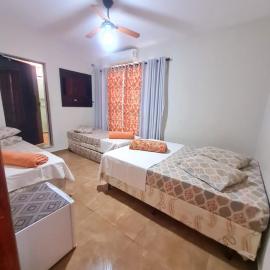 Recanto da lele, hotel in Aparecida