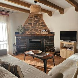 El Descanso de Las Hurdes, hotel u gradu Sauceda