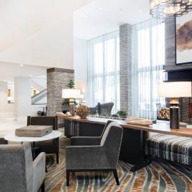 Kananaskis Mountain Lodge, Autograph Collection、カナナスキス・ビレッジのホテル