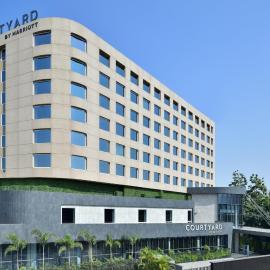 Viesnīca Courtyard by Marriott Nashik pilsētā Nasika