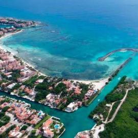 Casa con vista a la Marina, A UNOS PASOS DE LA PLAYA, khách sạn ở Puerto Aventuras