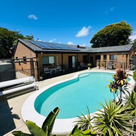 Eden Lodge โรงแรมในWoorim