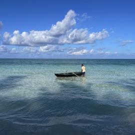 Entire Home - Calm Beach Inn, hotel Ganban
