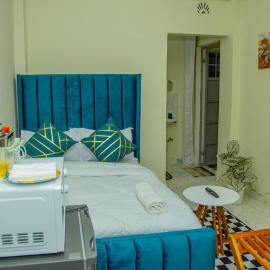Turquoise Studio with free WIFI, hotel din Nanyuki