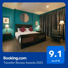 Caiyong Hometel & Cafe's Studio – hotel w mieście Khlong San