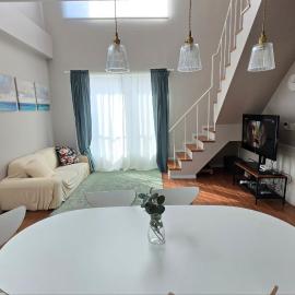 A Bridge House 2-C
