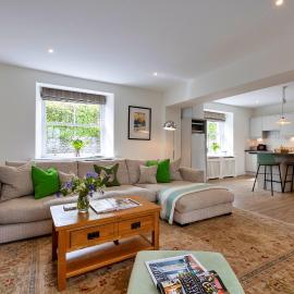 Finest Retreats - The Old Estate Office Nr Grantley Hall, hotel a Grantley