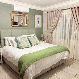 Studio Apartment 2 Skyfall Country Estate