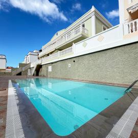 Apartamento Wanda junto al MAR – hotel w mieście Puerto Naos