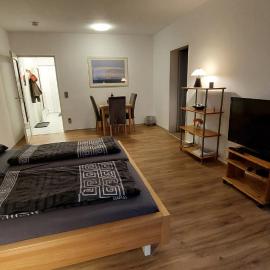 Ferienwohnung an der S-Bahnstation Thesdorf: Pinneberg'de bir otel