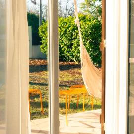 Villa au calme avec piscine, grand jardin et studio indépendant, hotel in Andernos-les-Bains