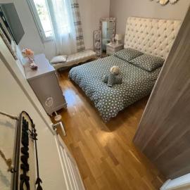 A 10 mins d'aéroport d'ORLY logement lumineux chaleureux, hotel in Athis-Mons