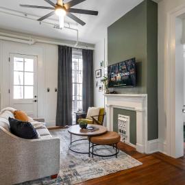 Jazz Haven Spacious 3BR Condo, hotel in New Orleans