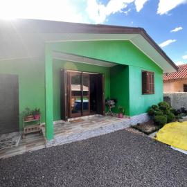 Casa agradável, próximo a Gramado, hotel in Três Coroas