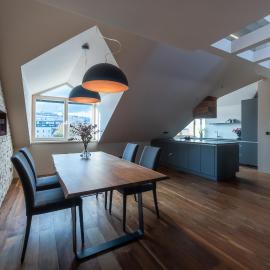 Authentic City Stay