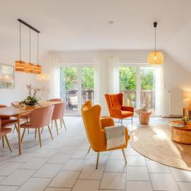 Pure Chi Suite I Eifelsteig I Canvas I Balcony، فندق في غيرولشتاين