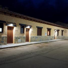 Alojamientos Rurales El Rincón del Pico, hotel in Talayuelas