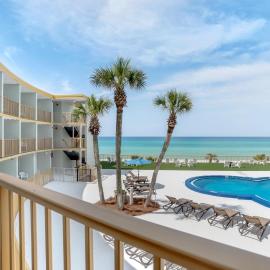 Chateau Beachfront Hotel, a By the Sea Resort, hotel em Panama City Beach