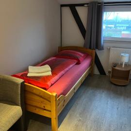 Budget Zimmer in Wesseln, hotelli kohteessa Wesseln