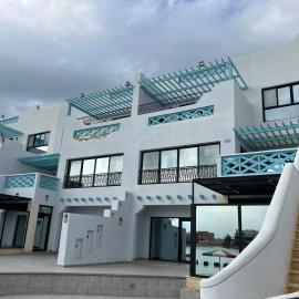 شالية في شاطي البرادايس للعائلات, hotel in Durat Alarous