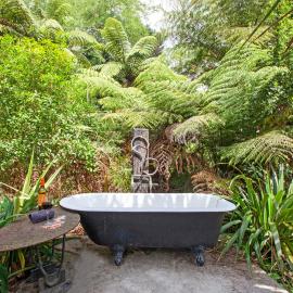 Boutique Country Retreat -Outdoor bath, hotel v destinaci Hamilton