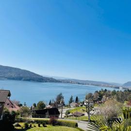 La lumière du lac, duplex avec vue lac, parking