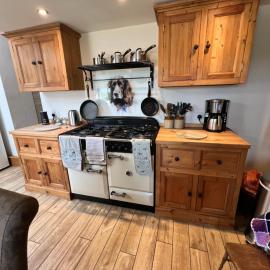 Spaniel Cottage with views of Ham hill, Stoke sub Hamdon
