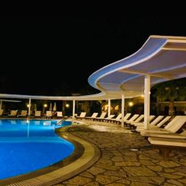 Perdika Resort, hotel em Perdika