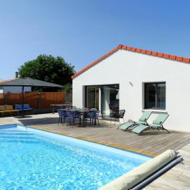 Maison 6 avec piscine chauffée à St-Hilaire