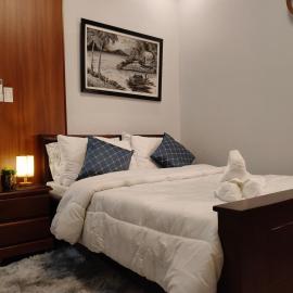 Goldland Caelestis Guest House, hotel in Bacolod