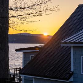 Lakefront Cottage in Colchester, hotel din Colchester