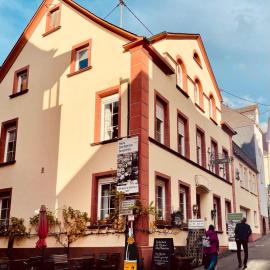 Winzerhaus am Marktplatz, hotel di Zell an der Mosel