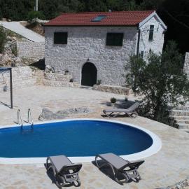 Villa Lucija, hotel v destinaci Ploče
