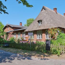 Idyllische Ferienwohnung unter Reet