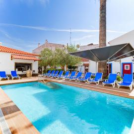 Luxury Palm Suites, hotel in Reguengos de Monsaraz