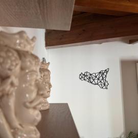 Moro House, готель у місті Сферракавалло