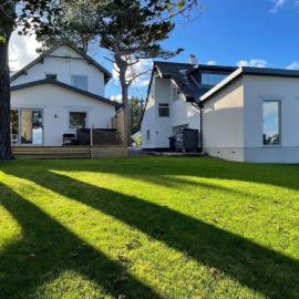 The Pines, by Birch Stays โรงแรมในAmlwch
