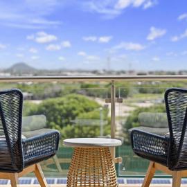 Eagle Beach-Best value-Island View 1BR condo-R362